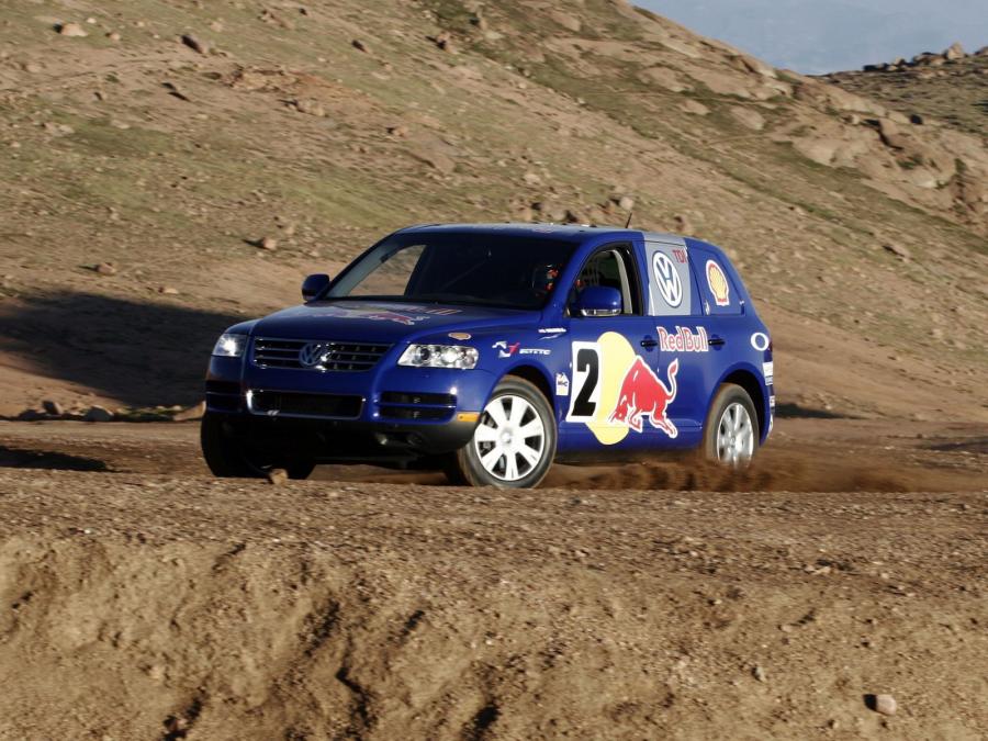  Volkswagen Touareg V10 TDi Pikes Peak 2006 года  (фото 15 из 21)